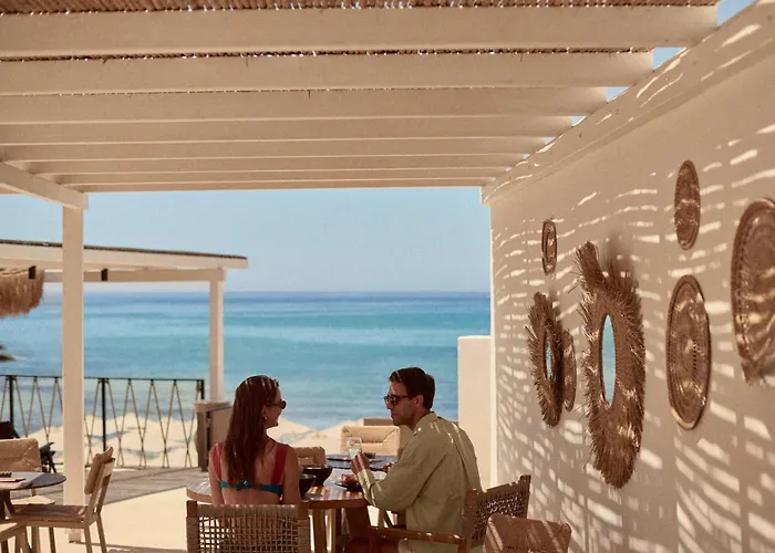 Golden Milos Beach Ηouse By Domotel